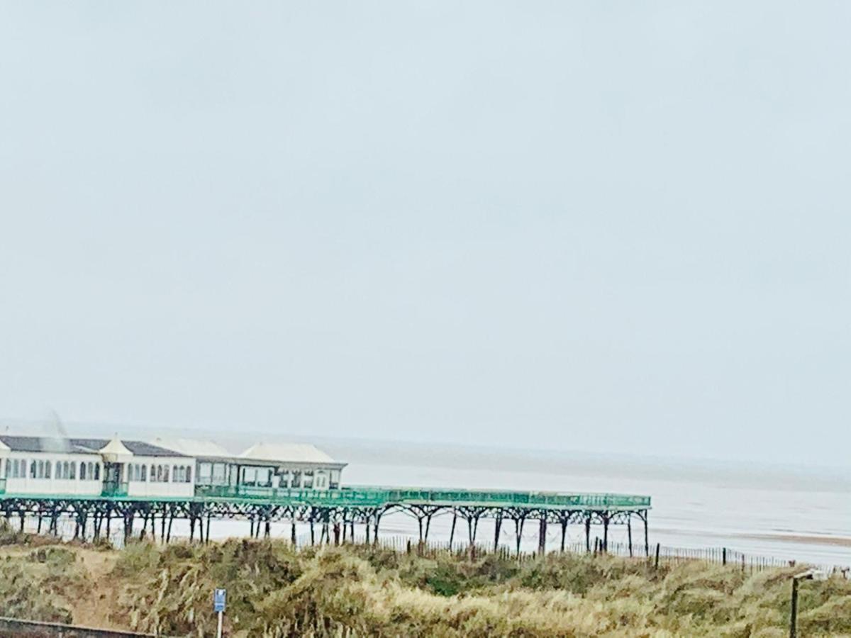 Appartement Tiny Beach House à Lytham St Annes Extérieur photo